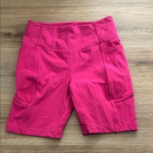 Mondetta Women's Fuchsia Bike Shorts